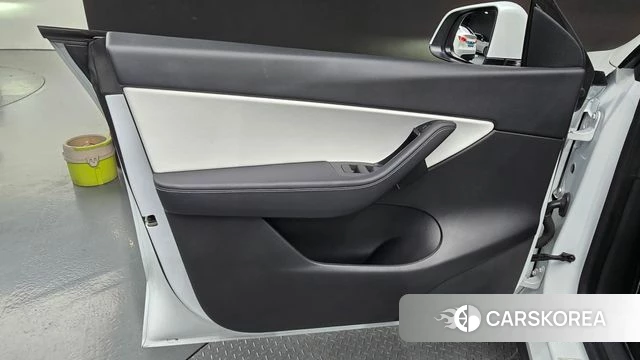 Tesla Model Y id 4784818 из Кореи 16