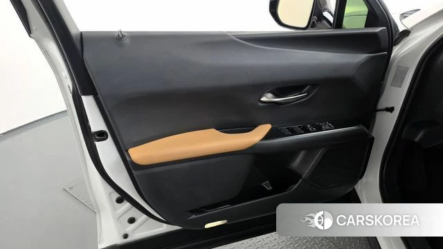 Lexus UX250h id 4950856 из Кореи 16