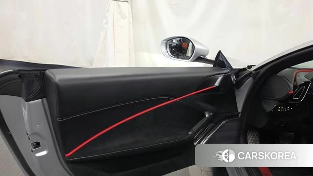 Ferrari Rome id 4951007 из Кореи 16