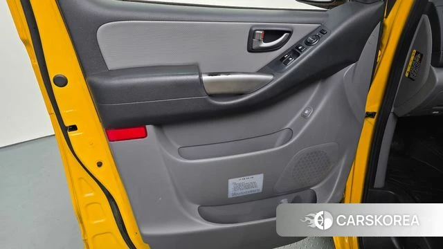 Hyundai The New Grand Starex id 5028254 из Кореи 16