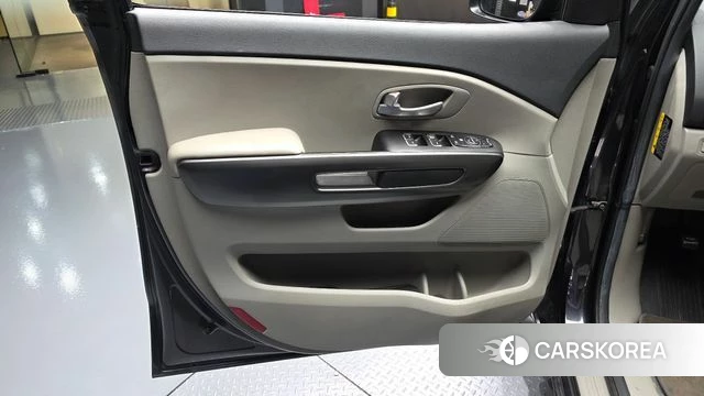 Kia The New Carnival id 4953162 из Кореи 16