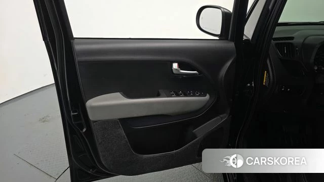 Kia The New Kia Ray EV id 5032971 из Кореи 16