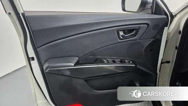 Ssangyong Berry New Tivoli id 5003065 из Кореи 16