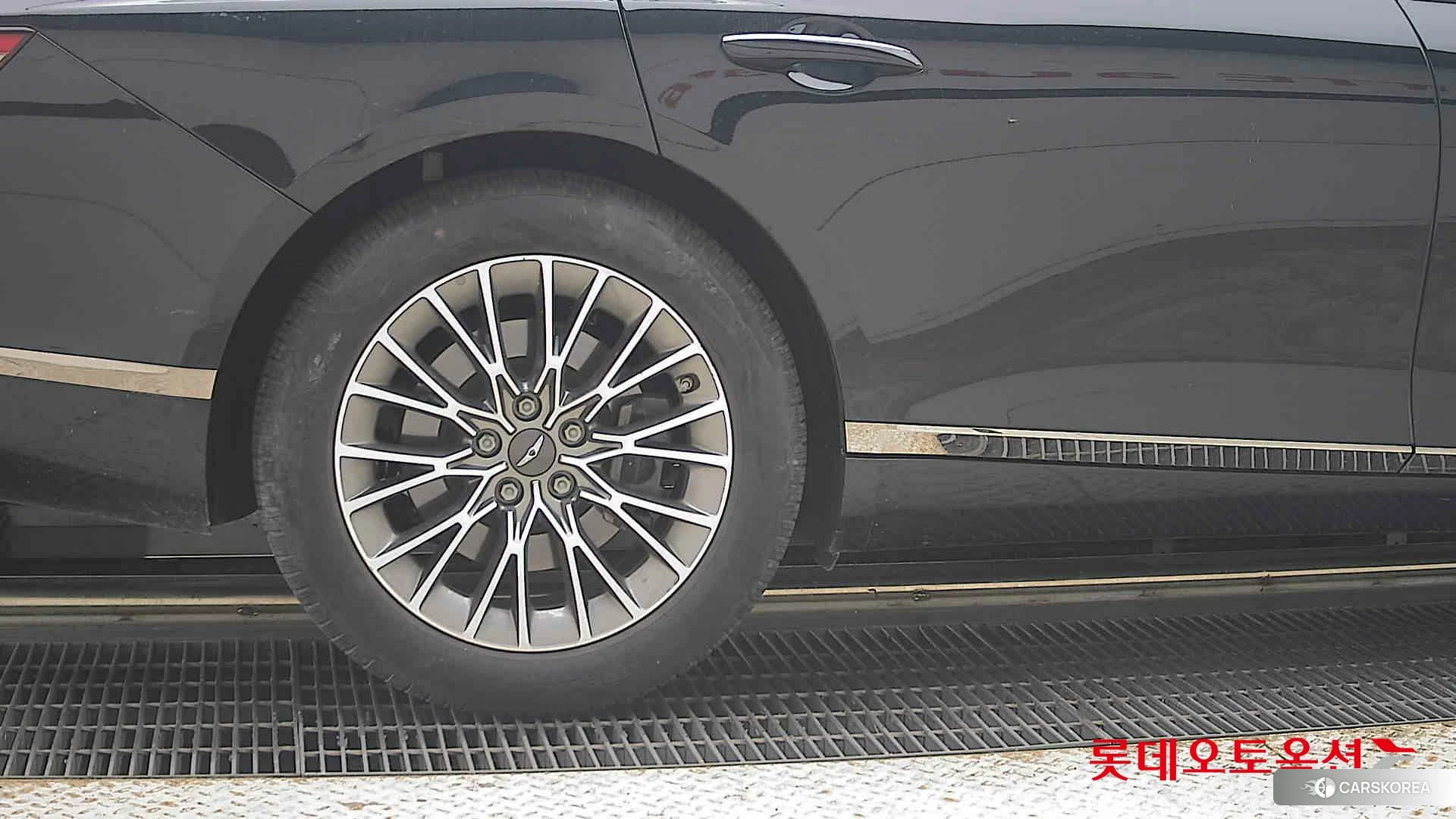 Hyundai G80 id 4984601 из Кореи 16
