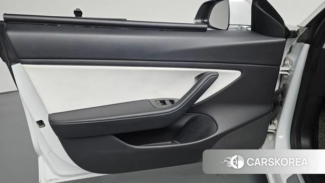 Tesla Model 3 id 5013362 из Кореи 16
