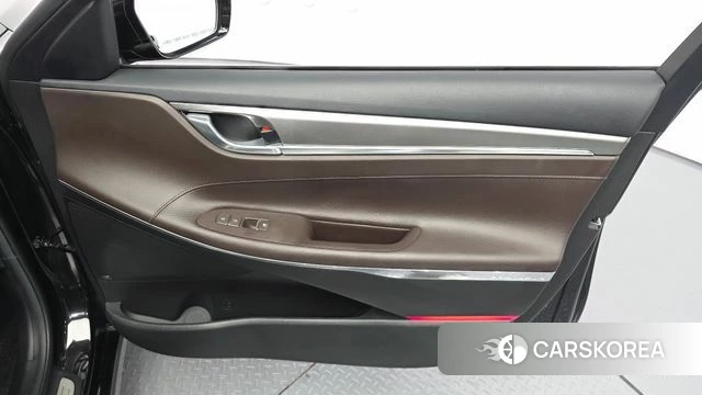 Hyundai The New Grandeur IG id 4793236 из Кореи 16