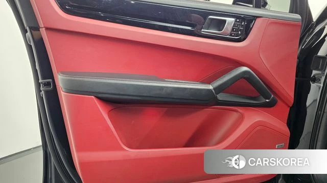 Porsche Cayenne (PO536) id 5017991 из Кореи 16