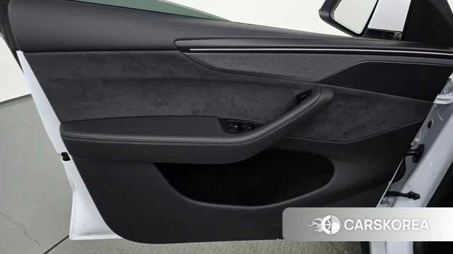 Tesla Model Y id 5032806 из Кореи 16