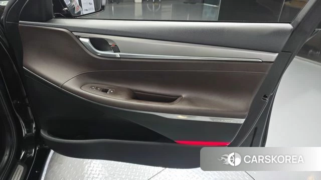 Hyundai The New Grandeur IG id 5060432 из Кореи 16
