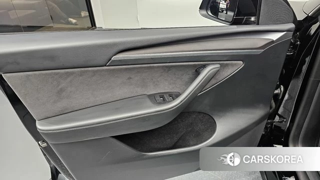 Tesla Model Y id 5027103 из Кореи 16