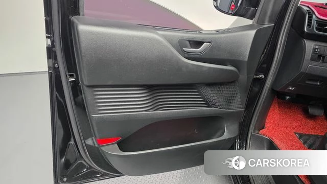Hyundai Staria id 5016284 из Кореи 16
