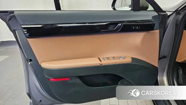 Hyundai Grandeur Hybrid (GN7) id 5046157 из Кореи 16