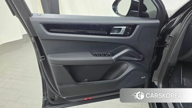 Porsche Cayenne (PO536) id 4943622 из Кореи 16