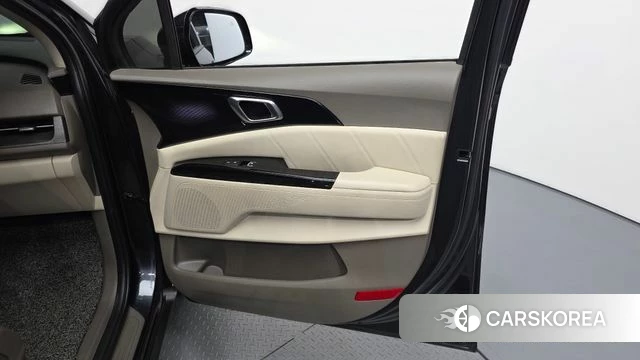 Kia Carnival 4th generation id 4996905 из Кореи 16
