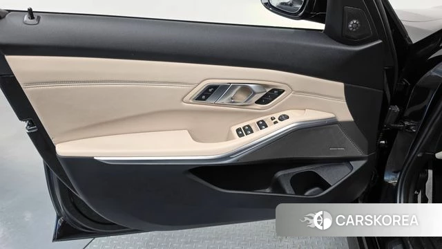 BMW 3 Series (G20) id 4987365 из Кореи 16
