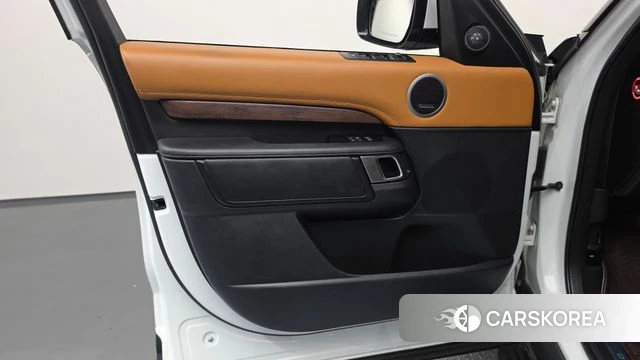 Land Rover Discovery 5 id 4943706 из Кореи 16