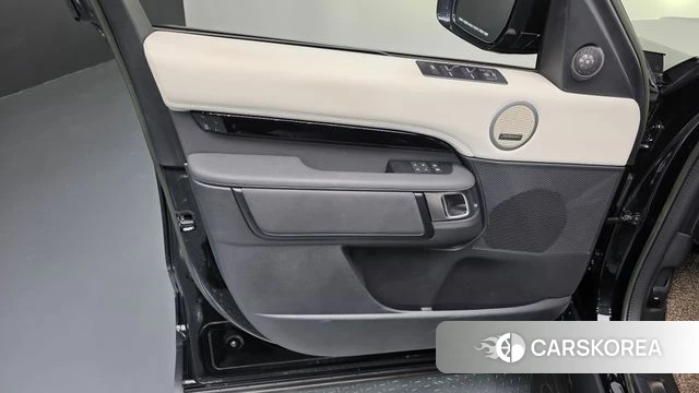 Land Rover Discovery 5 id 4991263 из Кореи 16