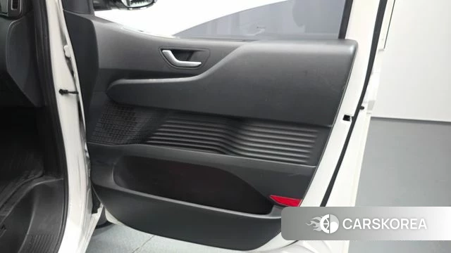 Hyundai Staria id 5016624 из Кореи 16