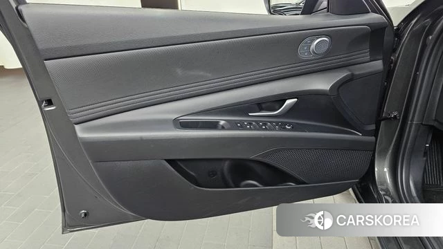 Hyundai The New Avante Hybrid (CN7) id 4980849 из Кореи 16