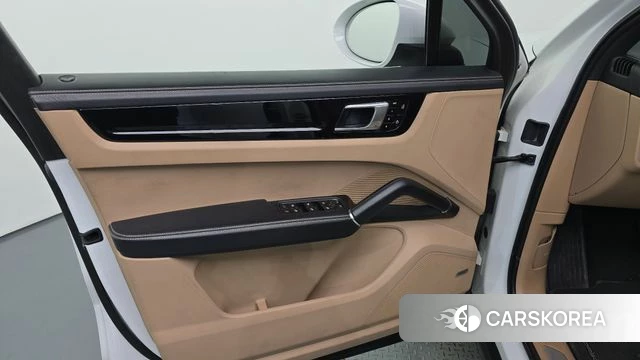 Porsche Cayenne (PO536) id 5034973 из Кореи 16