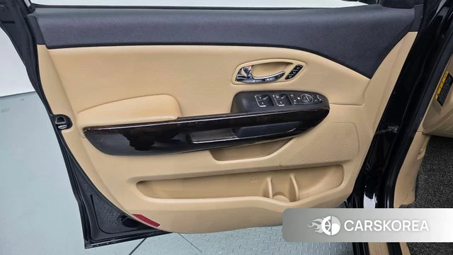 Kia The New Carnival id 5048156 из Кореи 16