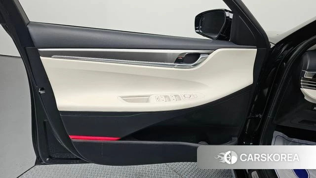 Hyundai The New Grandeur IG id 4202372 из Кореи 16