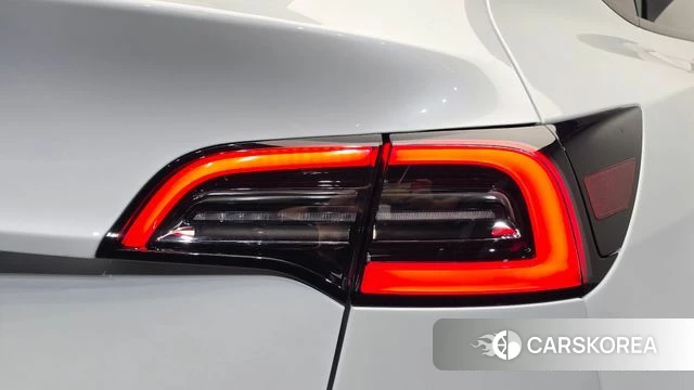 Tesla Model Y id 4863006 из Кореи 16