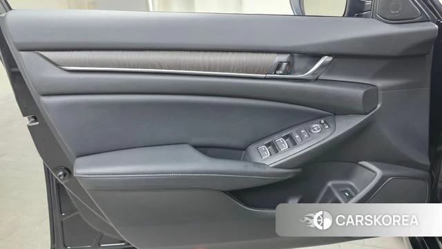Honda Accord 10th Generation id 4918810 из Кореи 16