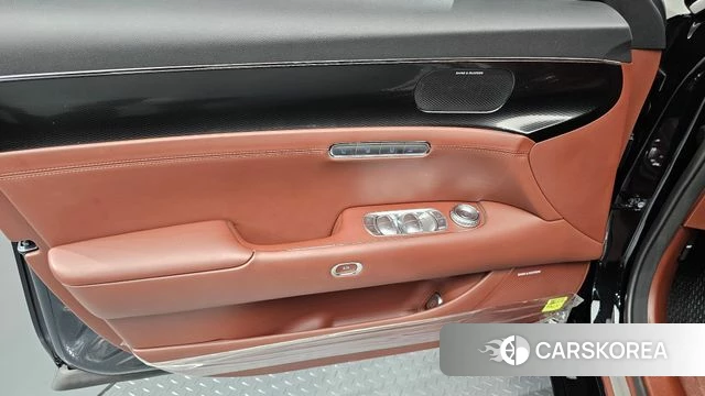 Genesis G90 (RS4) id 4941842 из Кореи 16