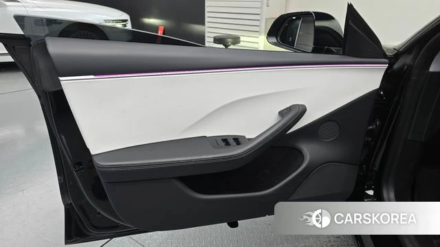 Tesla Model 3 id 5001850 из Кореи 16