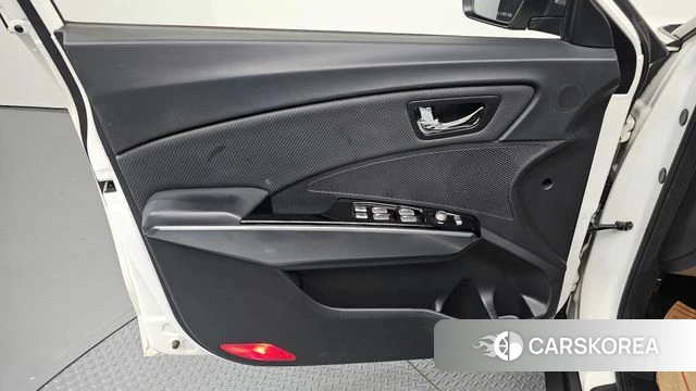 Ssangyong Tivoli Armor id 4988540 из Кореи 16