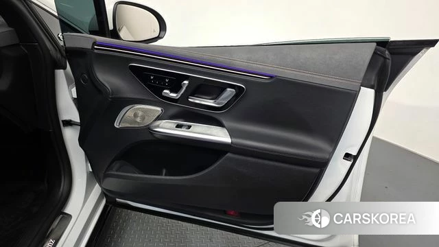 Mercedes-Benz EQE V295 id 5016773 из Кореи 16