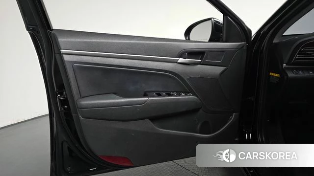 Hyundai The New Avante AD id 4609975 из Кореи 16