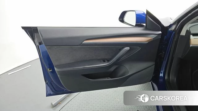 Tesla Model 3 id 5012723 из Кореи 16