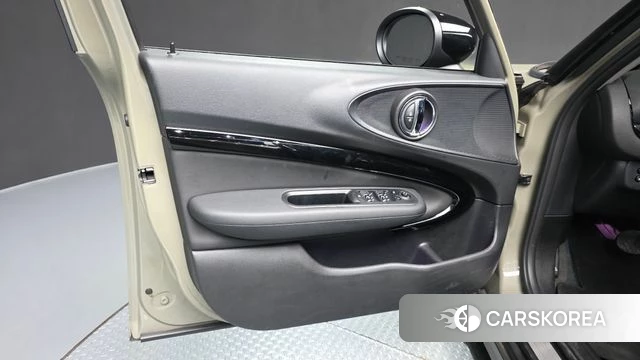 Mini Cooper Clubman id 4967226 из Кореи 16