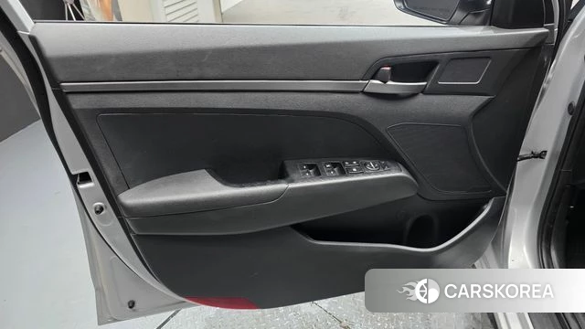 Hyundai Avante AD id 4638321 из Кореи 16