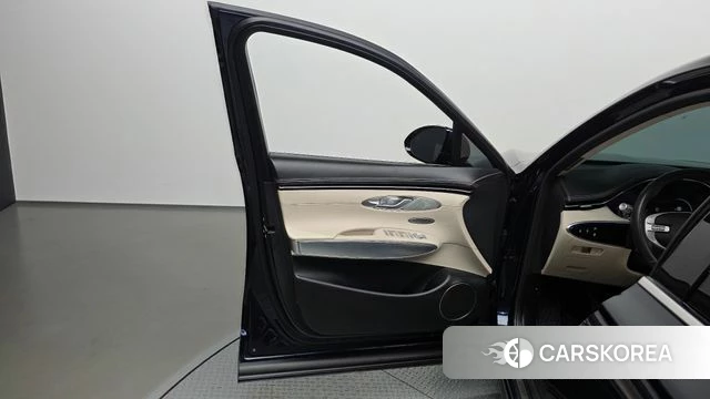 Genesis GV70 id 5040520 из Кореи 16