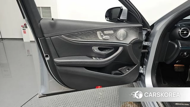 Mercedes-Benz E-Class W213 id 4929513 из Кореи 16