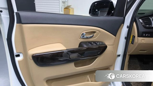 Kia The New Carnival id 5029456 из Кореи 16