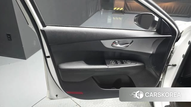 Kia The New K3 2nd generation id 4661901 из Кореи 16