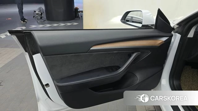 Tesla Model 3 id 4741228 из Кореи 16