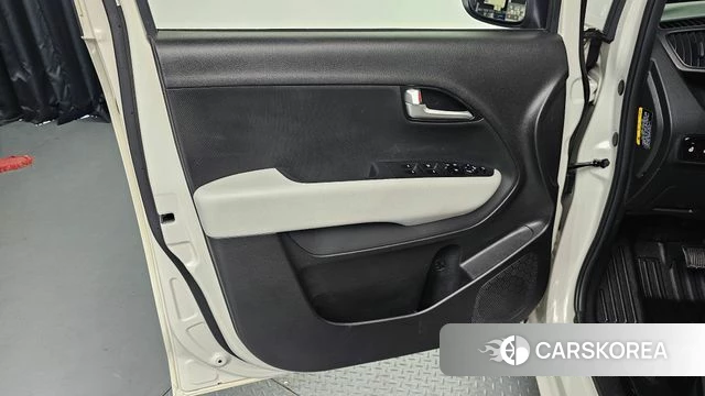 Kia The New Kia Ray EV id 5045971 из Кореи 16