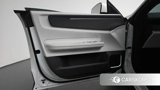 Polestar Polstar 4 id 4879656 из Кореи 16