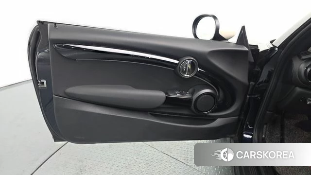 Mini Cooper id 5026985 из Кореи 16