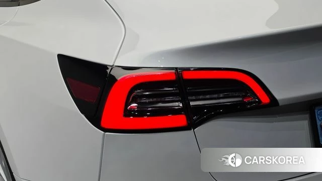 Tesla Model 3 id 4991957 из Кореи 16
