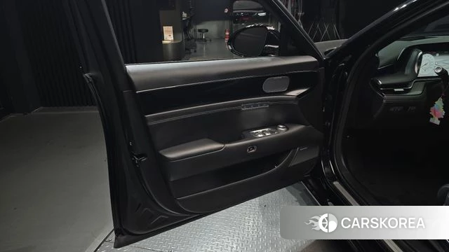 Genesis G90 (RS4) id 5001882 из Кореи 16