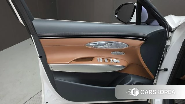Genesis GV70 id 5040765 из Кореи 16