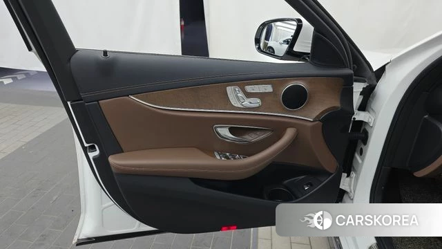 Mercedes-Benz E-Class W213 id 5034750 из Кореи 16
