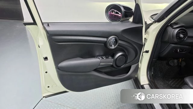 Mini Cooper id 4987612 из Кореи 16