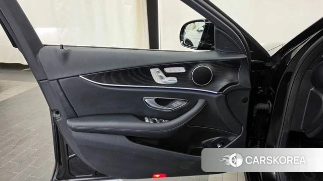 Mercedes-Benz E-Class W213 id 5033396 из Кореи 16